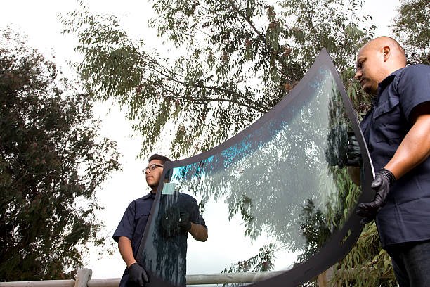 Windshield Repair El Cajon CA - Get Quality Auto Glass Repair and Replacement Services with SD Mobile Auto Glass